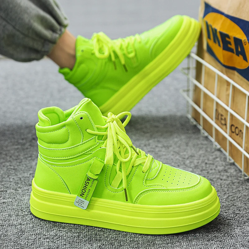 

High-top outdoor anti-slip thick-soled sports and casual durable shoes for men's autumn and winter 2025