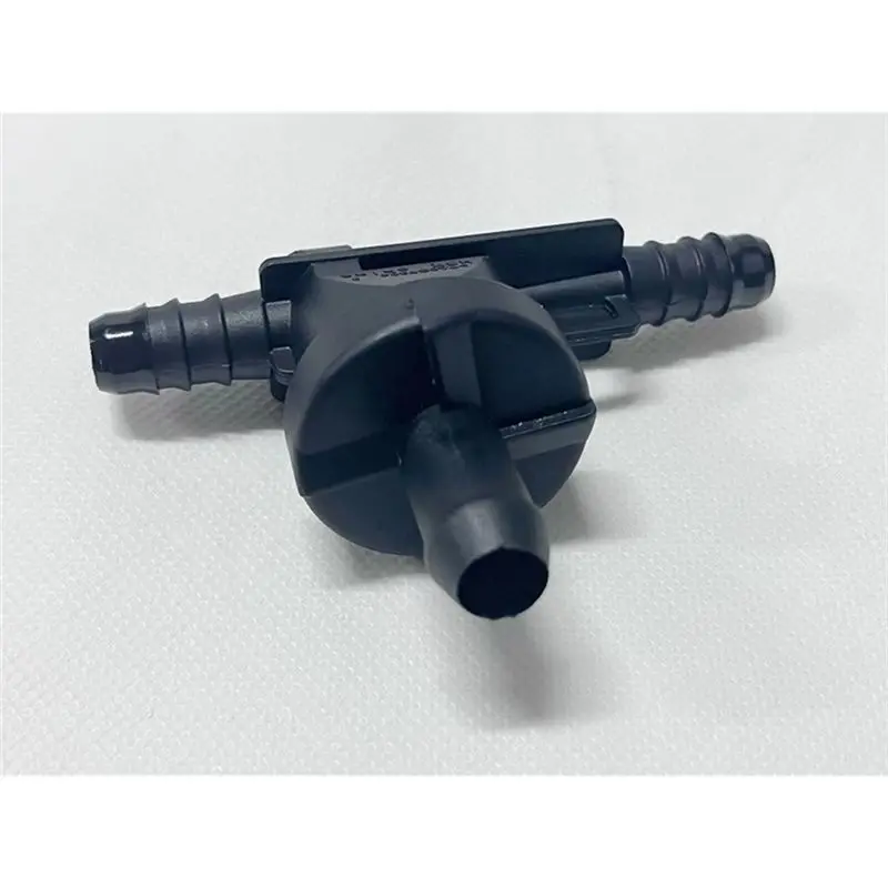 Latest Oil Drainage Pump Nozzle 06B133753D For A3 S3 For Skoda Octavia Fabia Superb VW Passat POLO Jetta Touran Bora Golf