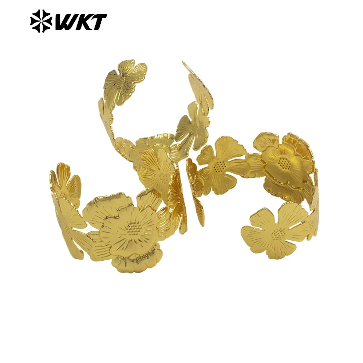 

WT-JF359 Lovely Elegant Yellow Brass Cuff Bangle Flower Shape With Real Gold Plated For Women Commuter ACC