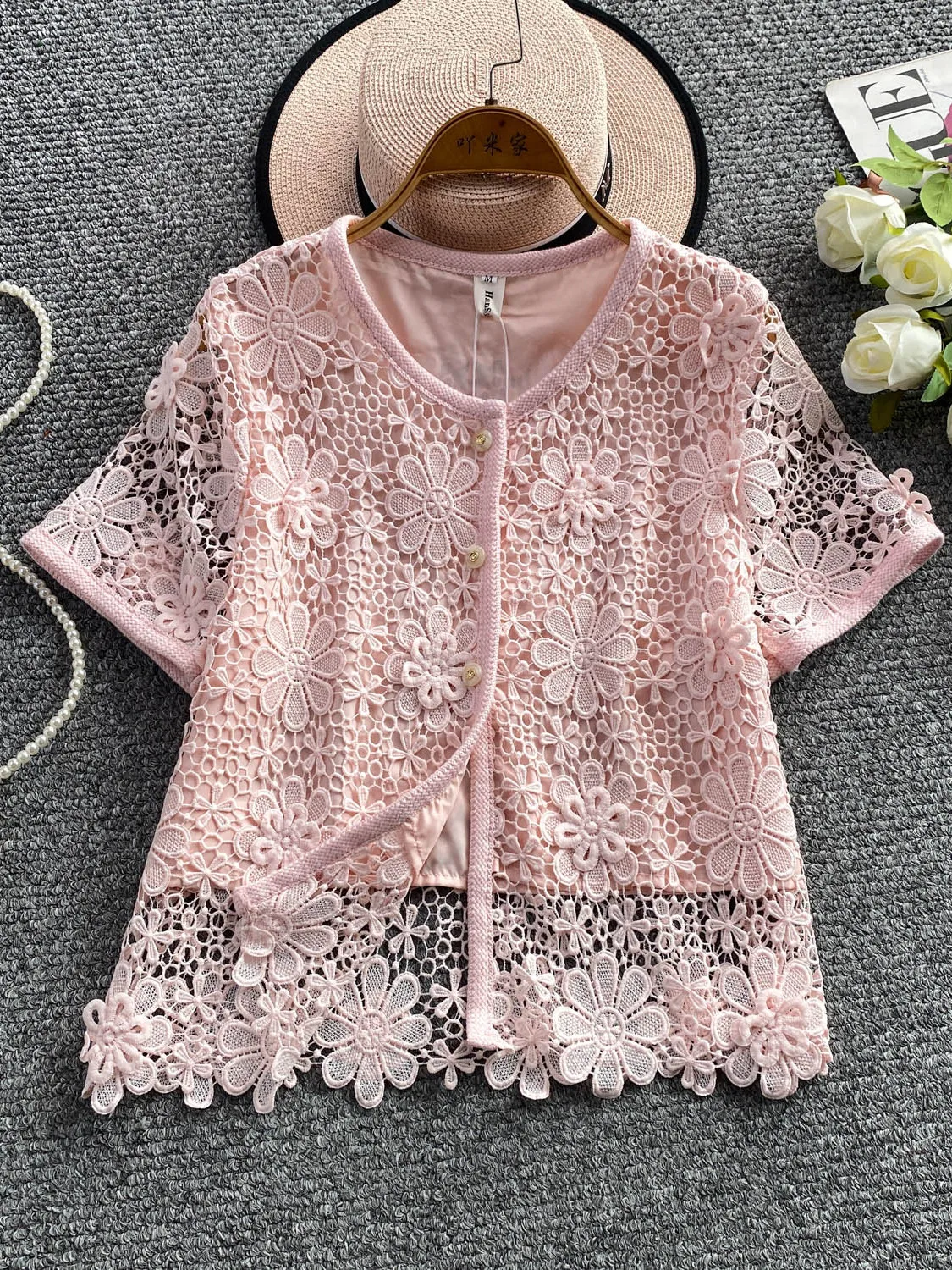 Retro Ladylike Lace Knitted round Neck Shirt Women's Summer Soft Style Age-Defying Single Buttoned Top Korean Style Commute