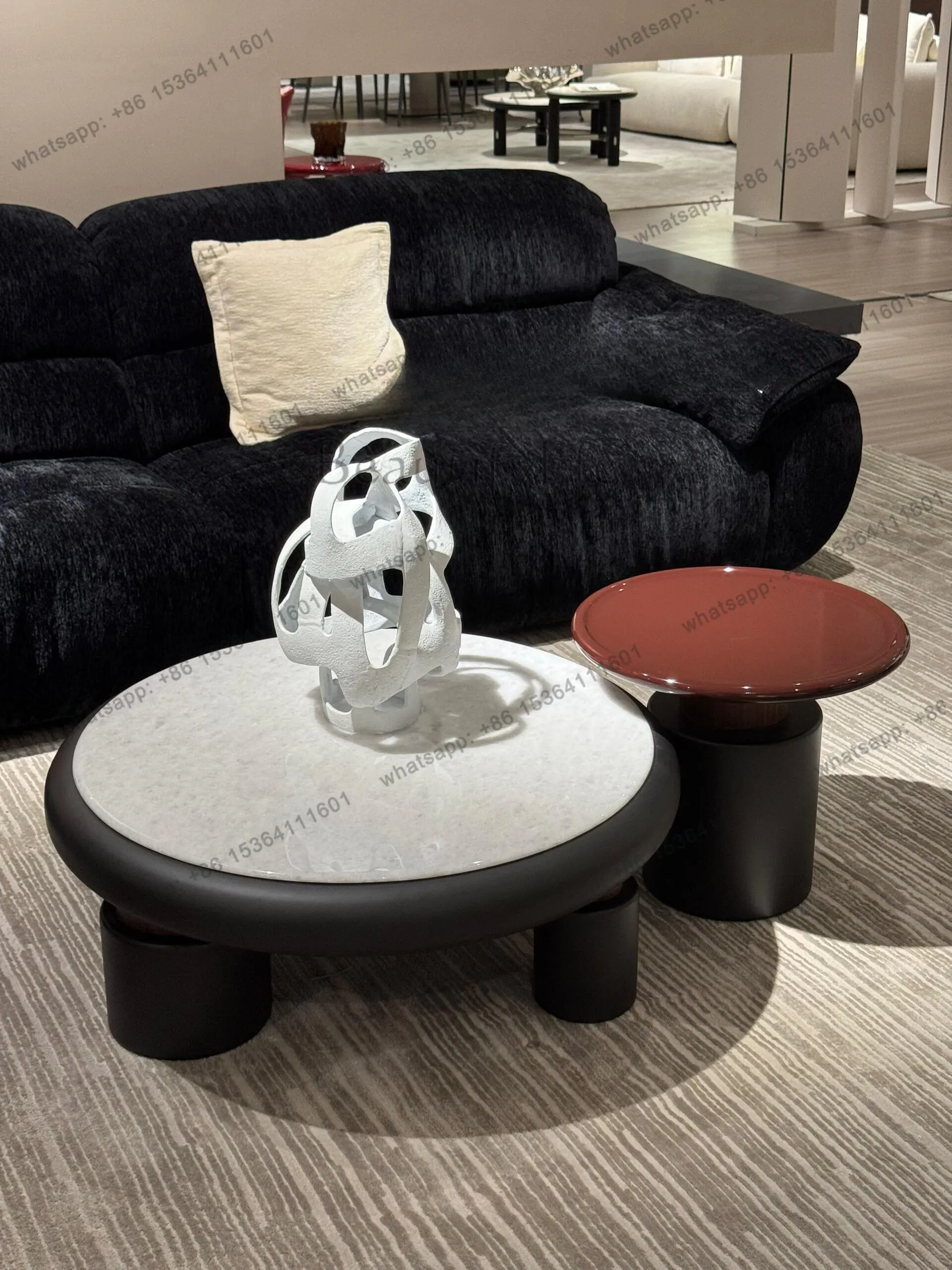 Customizable  Italian Light Luxury Round Natural Stone Coffee Table Simple French Medieval Coffee Table