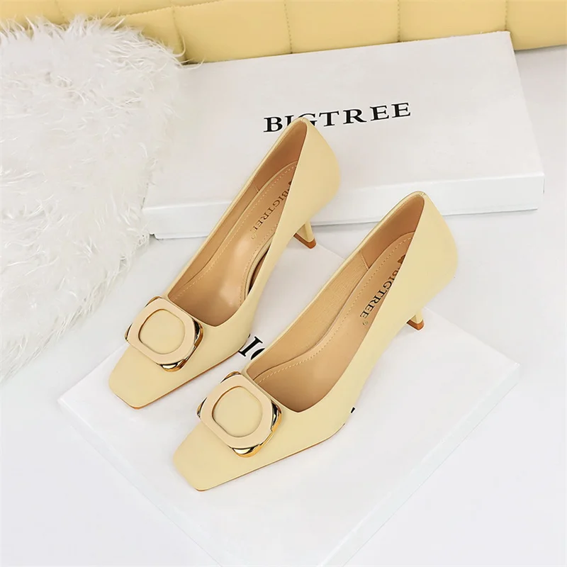 

Fashion Elegant Women Office Pumps Thin High Heels Kitten Low Heels Shallow Square Toe Metal Buckle Luxury Prom Shoes