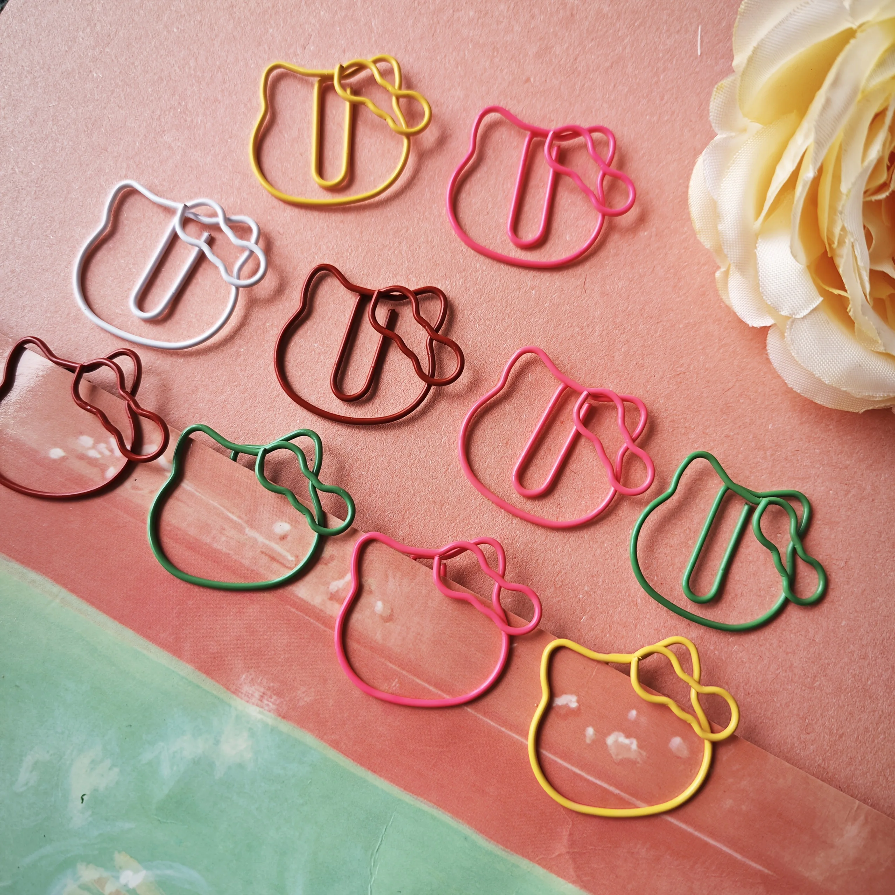 30pcs Cat-shaped Paper Clips, Mixed Color Cute Animal-shaped Paper Clips, Metal Creative Pin Office Supplies, Party Gift Pack