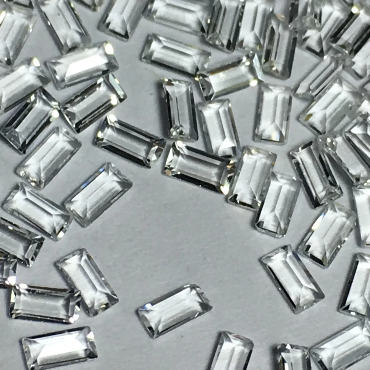 Оптовая-продажа-с-фабрики-100-настоящий-натуральный-изумруд-в-форме-прямоугольника-белый-топаз-драгоценный-камень-свободные-драгоценные-камни-материал-«сделай-сам»-для-ювелирных-изделий