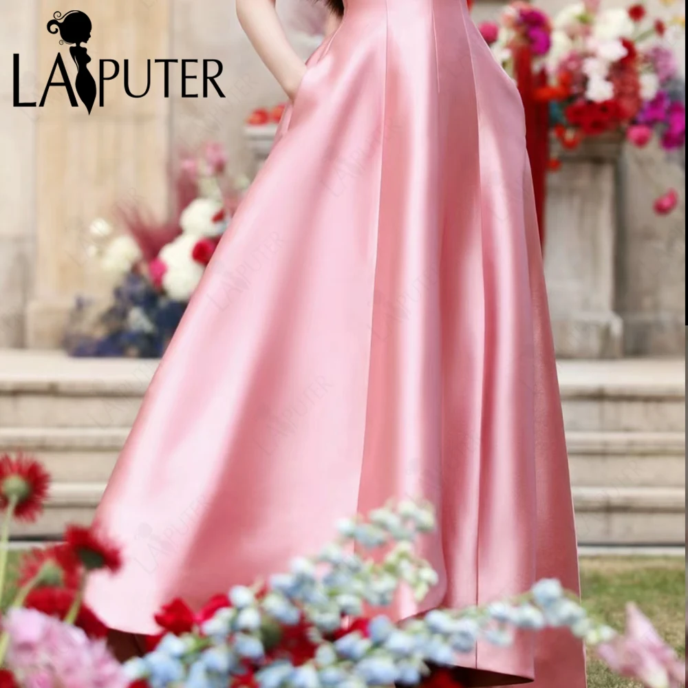 Unique Cut Pink Evening Dresses Simple Pink Satin A line Prom Gown Halter V neck Celebrity Dress Box Pleat New Design 2024