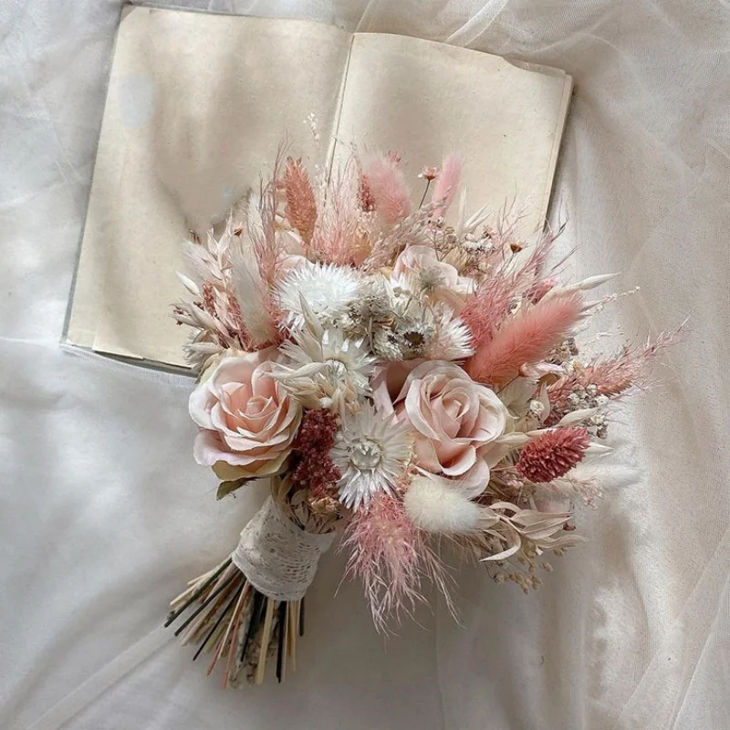 

Natural Pampas Bridal Wedding Bouquets Artificial Rose Bouquet Romantic Wedding Bouquets for Bride Bridesmaid Holding Flowers