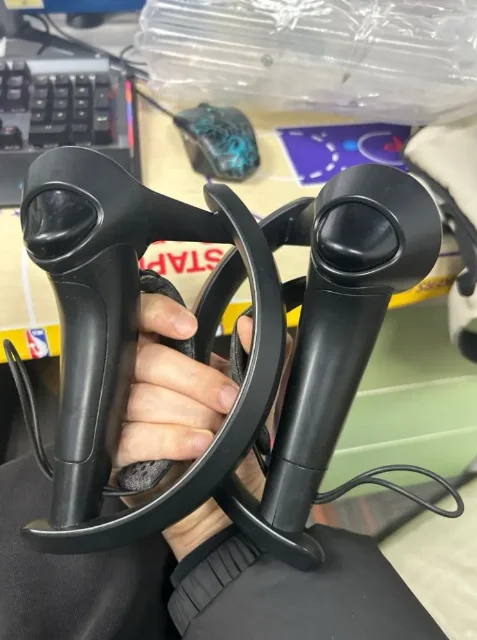 Игры для VR-гарнитур, контроллеры Valve Index Knuckles VR, Steam, HTC Pro 99 новые и б/у