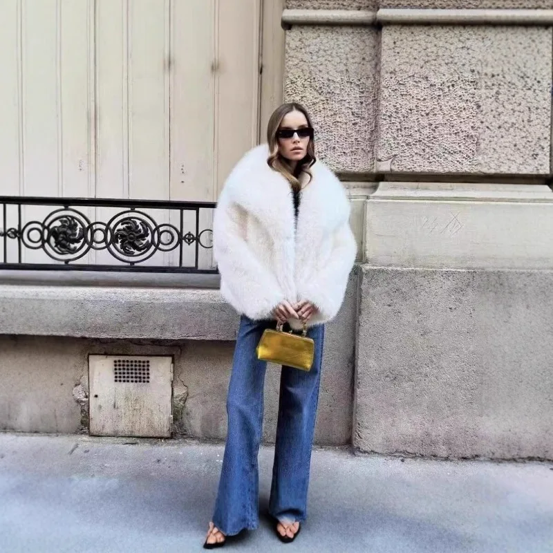 

Thickened Winter Large Lapel Jacket Women's Artificial Environmentally Friendly Fur Coat