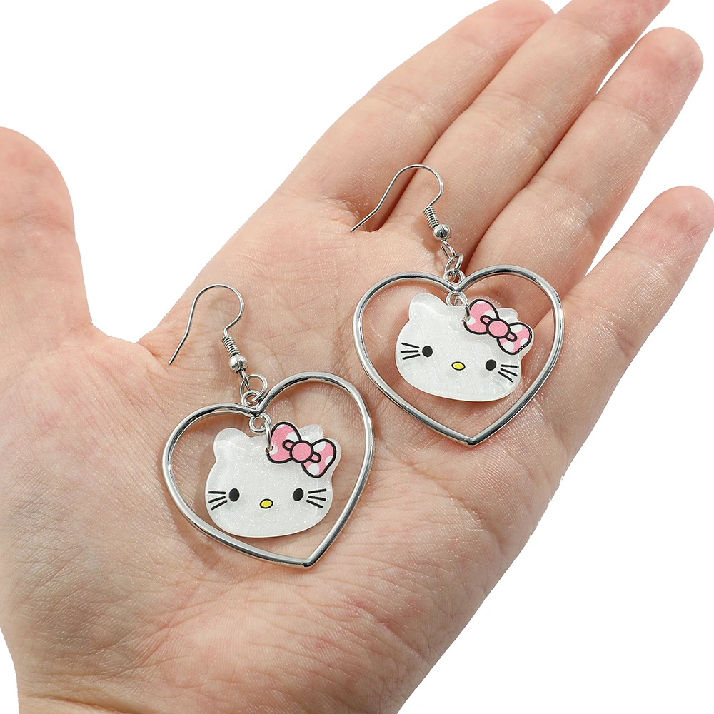 Hello Kitty anting-anting Hati kreatif, anting-anting gaya lucu, anting-anting kreatif, hadiah teman baik, anting-anting manis