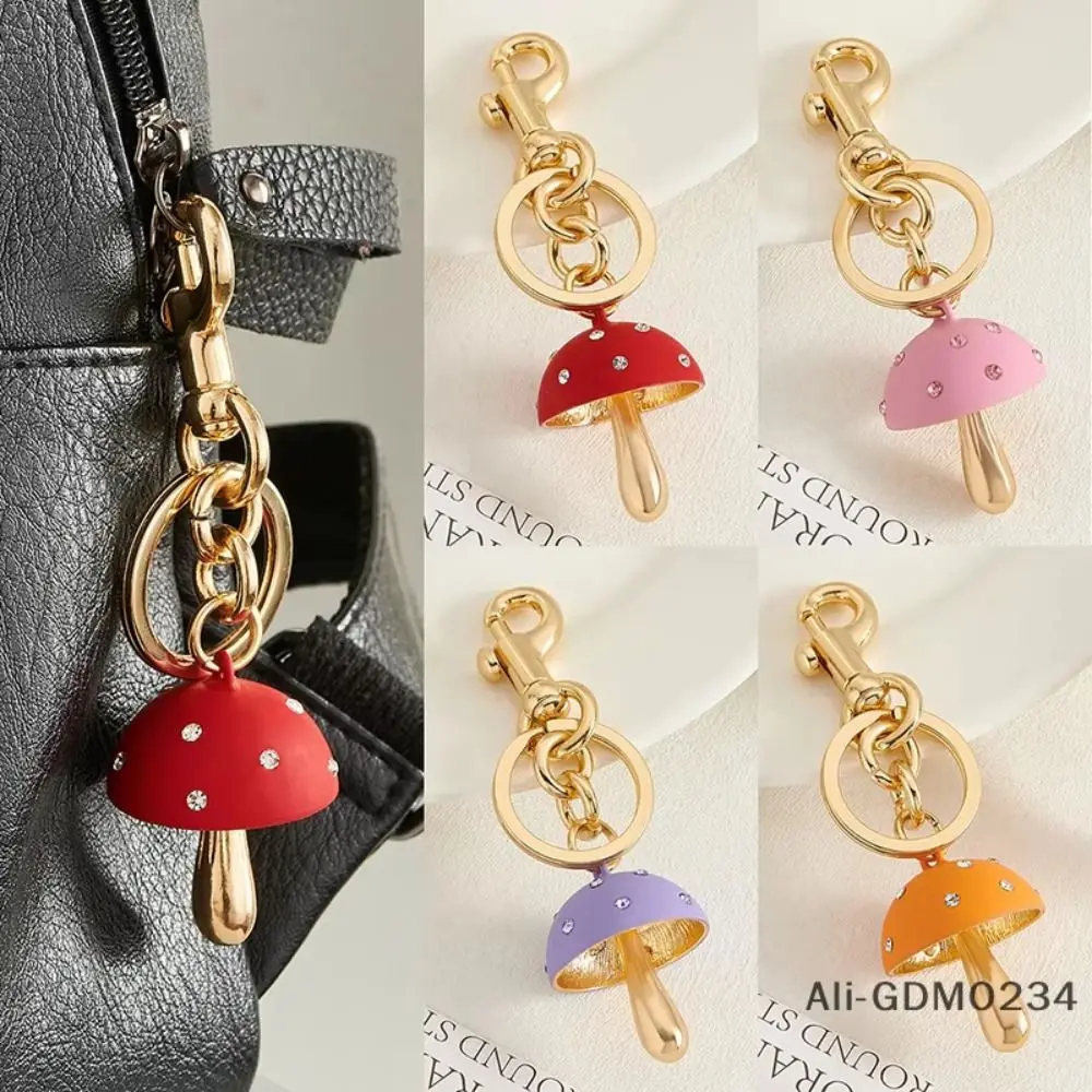 المحمولة الاتجاه الفطر قلادة حقيبة رائعة سحر حقيبة يد نسائية ديكور حقيبة الظهر الموضة الديكور سيارة مفتاح سلسلة حقيبة كتف