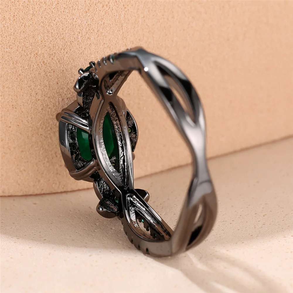 Trendy Green Zircon Flower Vintage Black Gold Color Wedding Bands Engagement Rings For Women Men Minimalist Jewelry