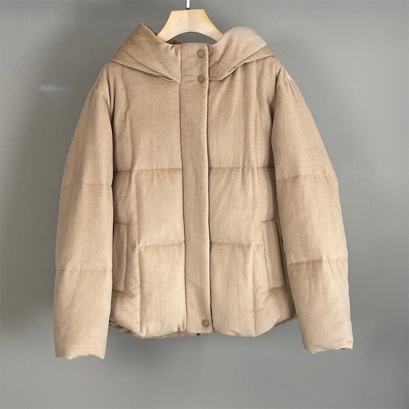 여성을 위한 가을, 겨울 새로운 스타일 실크 캐시미어 후드 다운 재킷, 패셔너블하고 다재다능하며 따뜻하고 편안합니다.