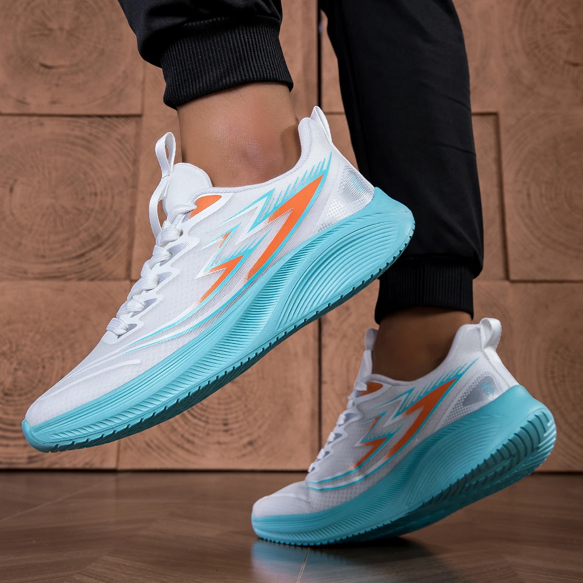 

Men's outdoor four seasons breathable comfortable new sneakers speed runing shoes wear-resistant soft-sole racing sports shoes