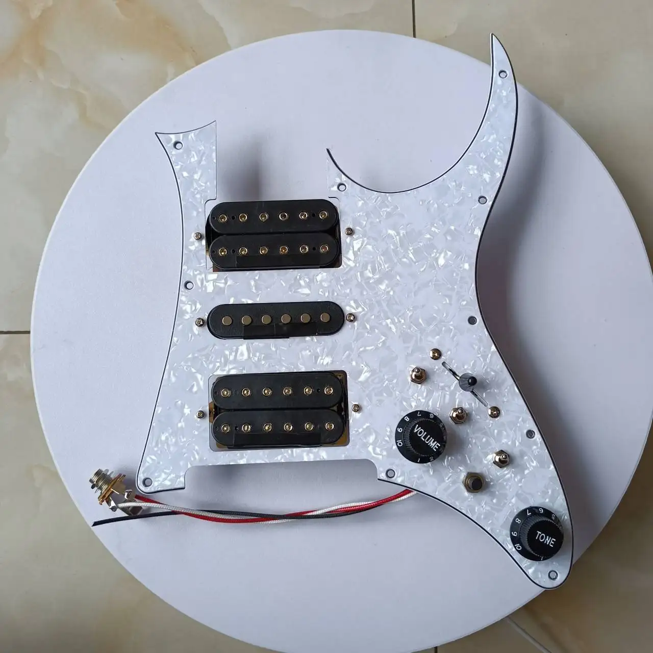 

HSH Предварительно подключенный гитарный звукосниматель с несколькими переключателями Alnico V