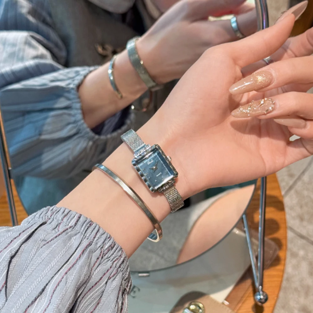 Fashion temperament minimalist luxury square plate with quartz women's watch for women‘s girl party gift jewlry wholesale