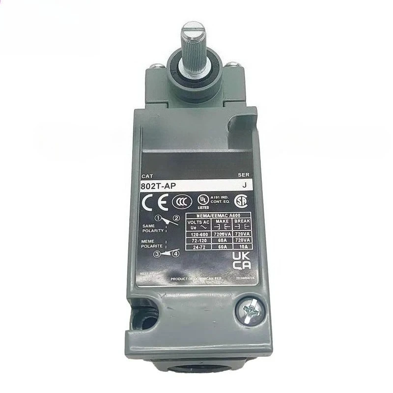New Factory Sealed 802T-AP Metal Plug-In Oiltight Side Rotary Limit Switch Series J