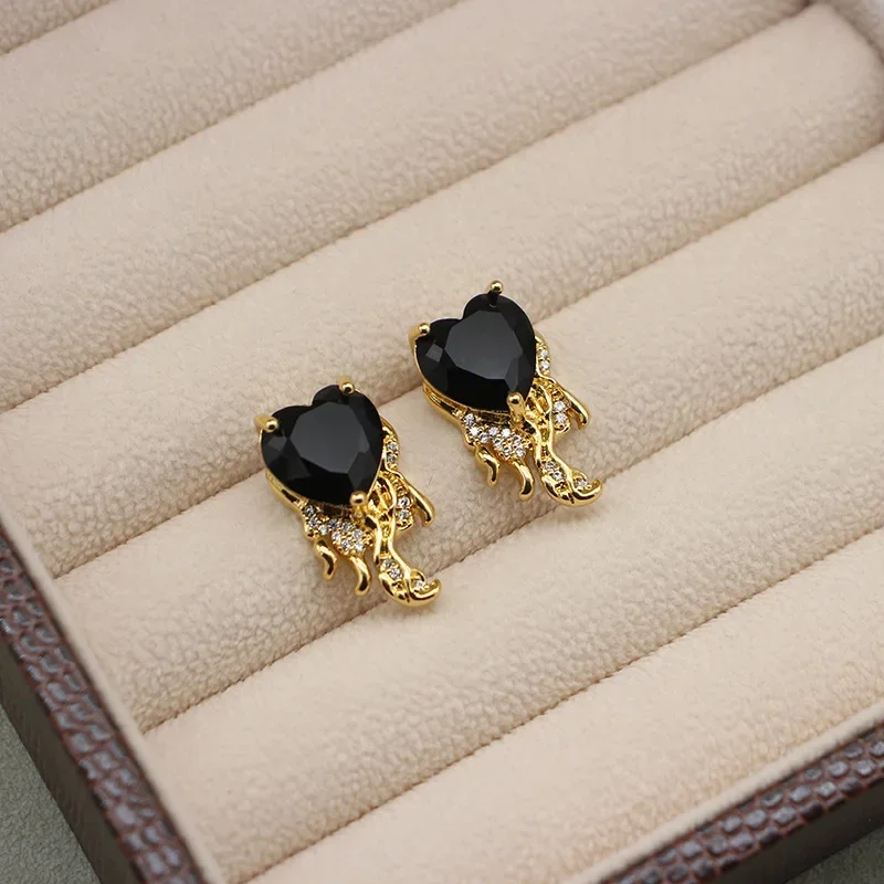Retro Flame Black Zircon Niche Light Luxury Style 925 Silver Needle Earrings