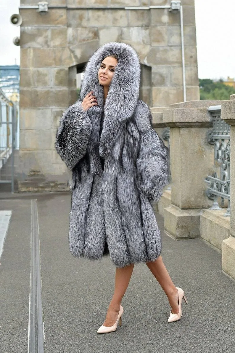 Women\'s Luxury Fox Fur Coat Winter Real Silver Fox Fur Parkas New Cashmere Outerwear High Quality Natural Raccoon Leather Jacket