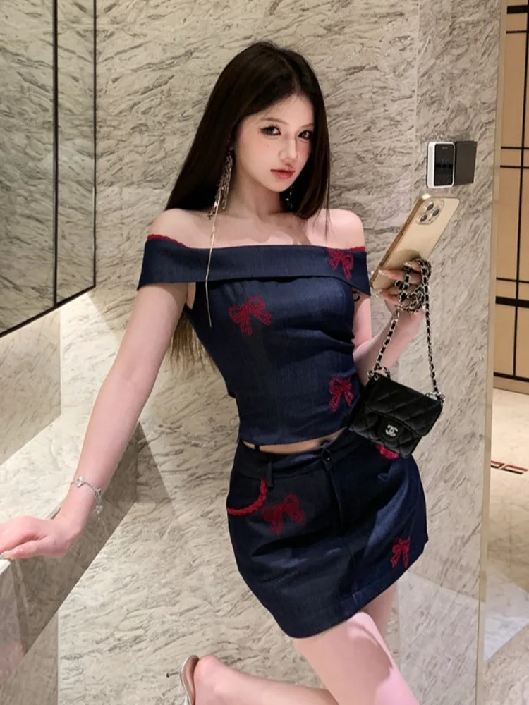 

Summer Outfit 2025 New French Elegant 2 Piece Sets Woman Hotsweet Sexy Crop Top + Skirt Suits Conjuntos Femininos Elegantes