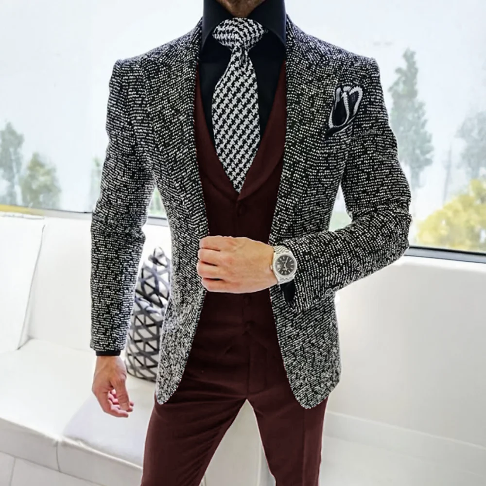 Fashionable Men's Suit 3 piece Suit Formal Business Work Clothes Blazer Pants Vest Wedding Groom Tuxedo Party Dinner Outfit