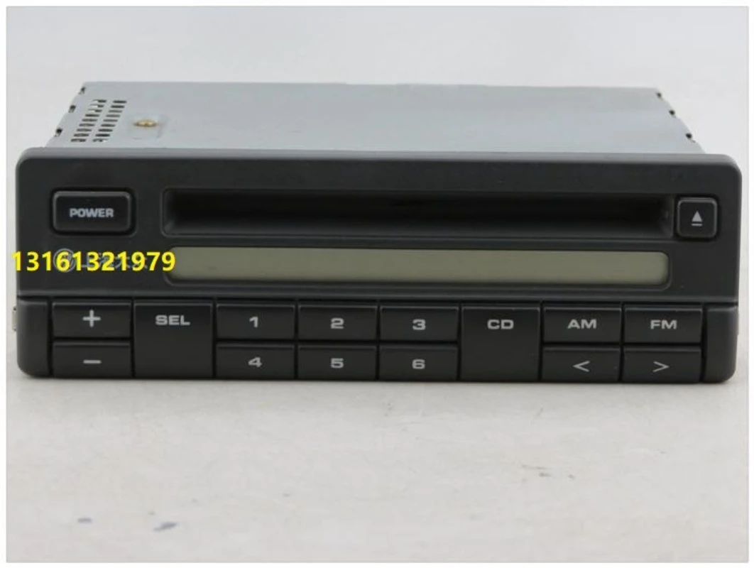 

For Volkswagen Santana 2000 Radio CD Player 1pcs（used Auto Parts）