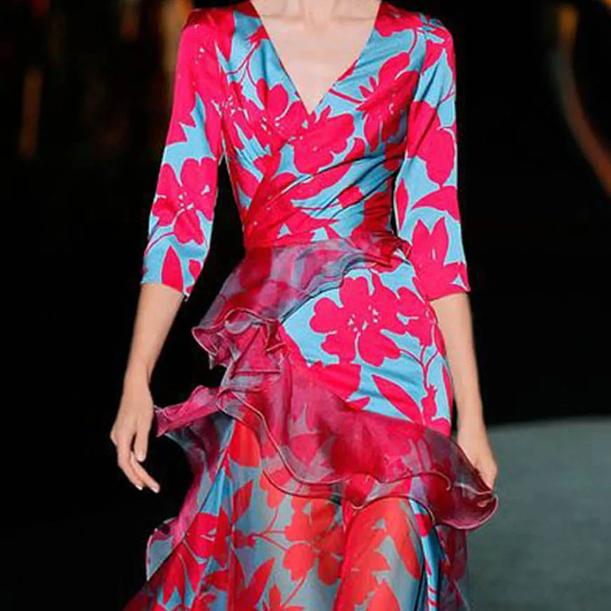 2025년 신상 슬림핏 V넥 롱 드레스 가을 패션 여성용 프린트 메이플 리프 멀티 레이어 드레스 폴리에스터 섬유 니트