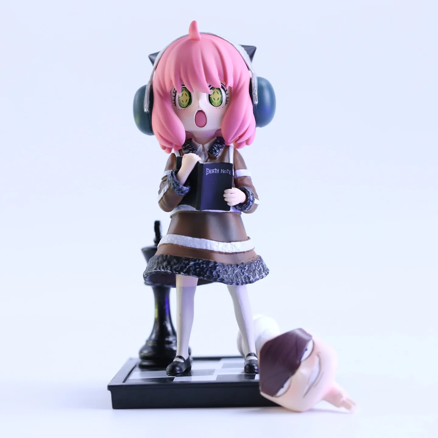 

Death Note Ania Yagami Moon Figure Spy Play House GK Figure Ornament Gift SPY FAMILY