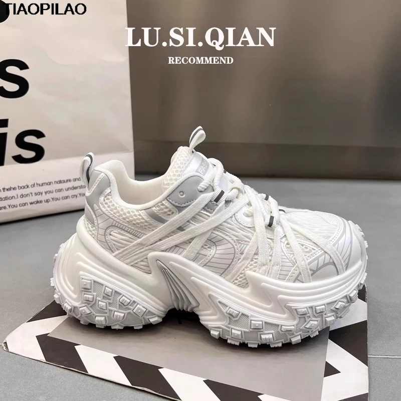 Zapatos gruesos blancos con plataforma para primavera y otoño para mujer, zapatillas de deporte de suela gruesa con estampado de neumáticos, zapatos femeninos hechos a mano de alta calidad