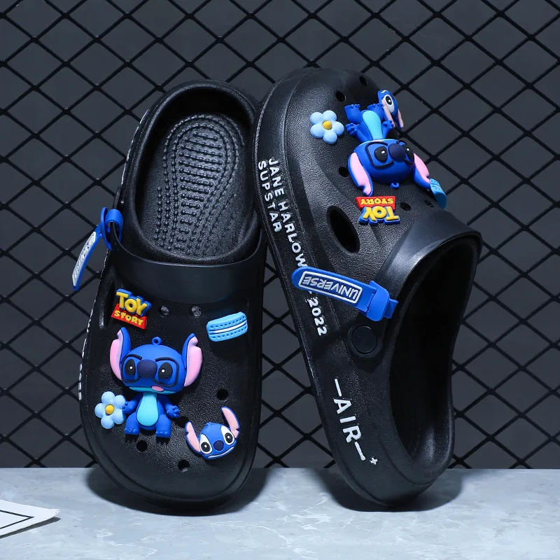 Nuevas zapatillas con cabeza de la serie Stitch de dibujos animados para parejas, zapatos informales súper ligeros, antideslizantes y versátiles, regalos para hombres y mujeres