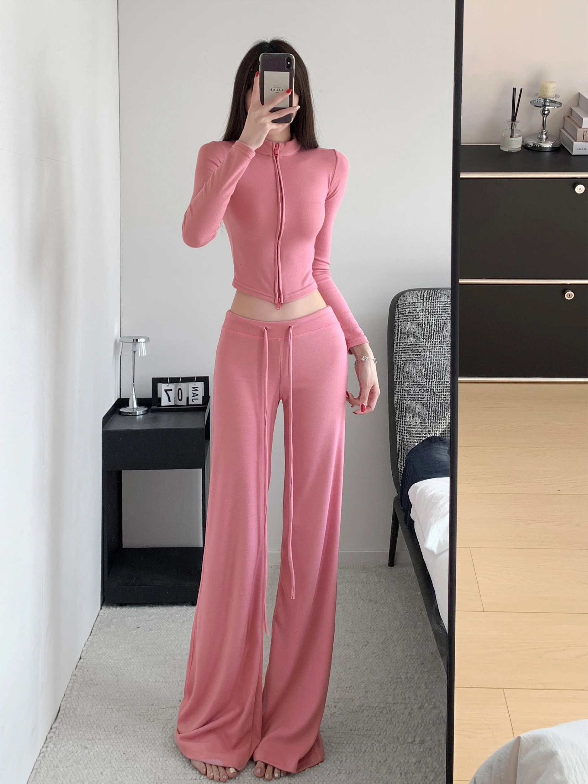 

Zhang Zi High Waist Slimming Sportswear Set with Zipper Top And Long Pants for Women Faionable Casual Outfit