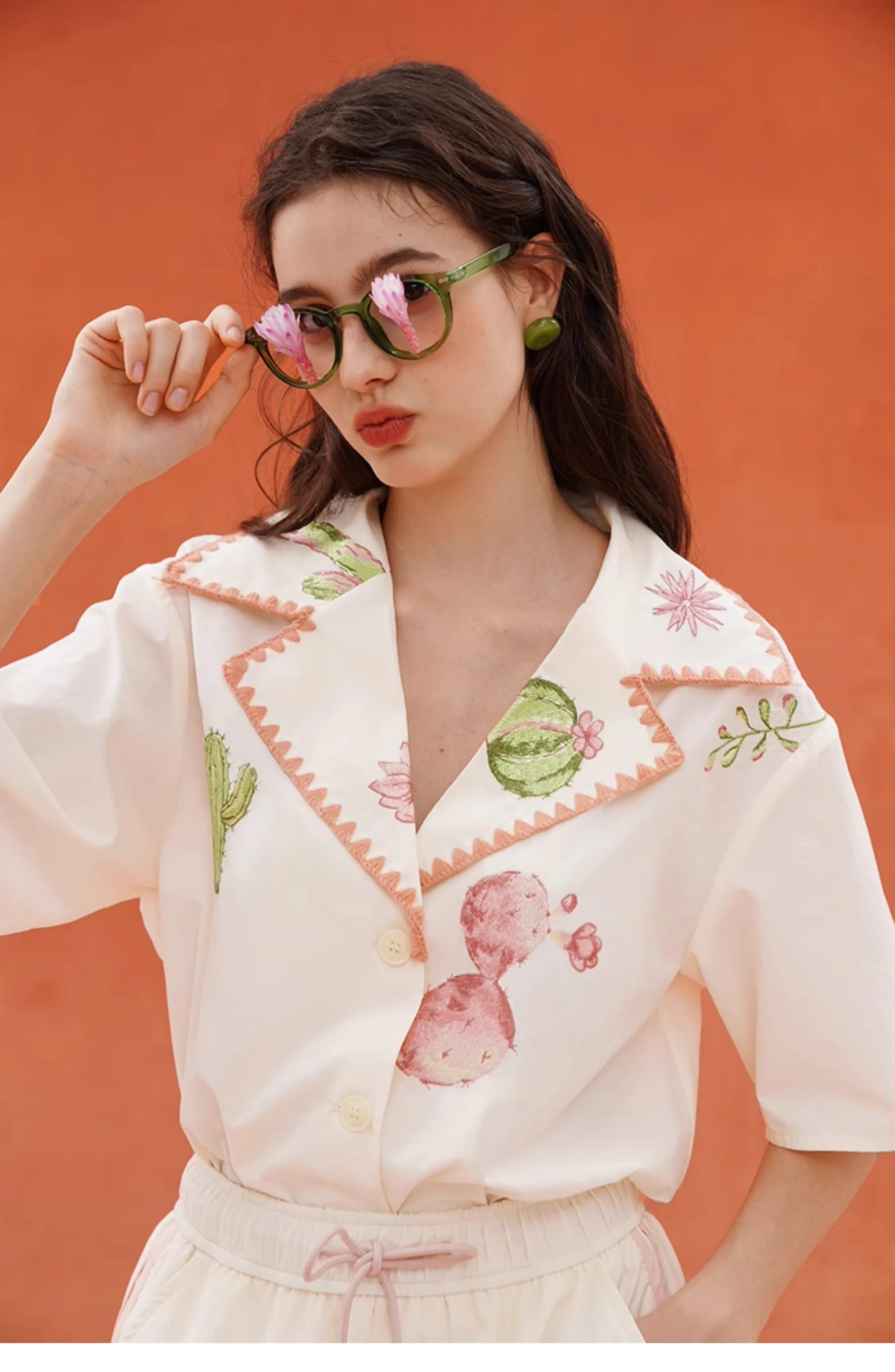 الربيع الصيف التصميم الأصلي المرأة الخفيفة الرجعية الرياضة صورة ظلية في الهواء الطلق أعلى، التجفيف السريع الأمريكية الصبار التطريز القمصان