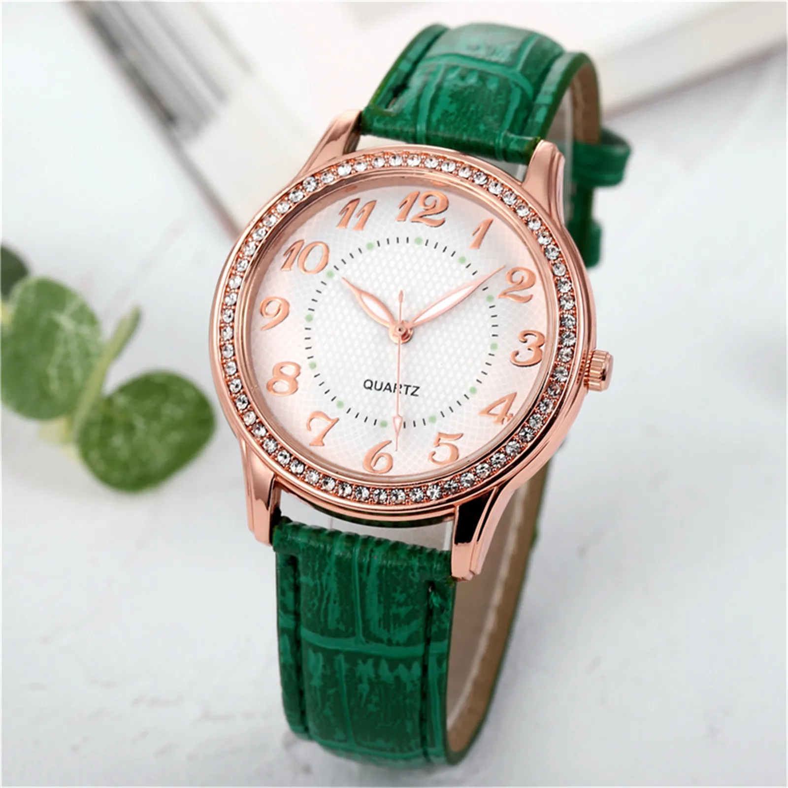 Fashion Leather Strap Belt Watch For Women Ladies Luxury Diamond Quartz Watch Digital Vintage Casual Relogio Feminino Gifts