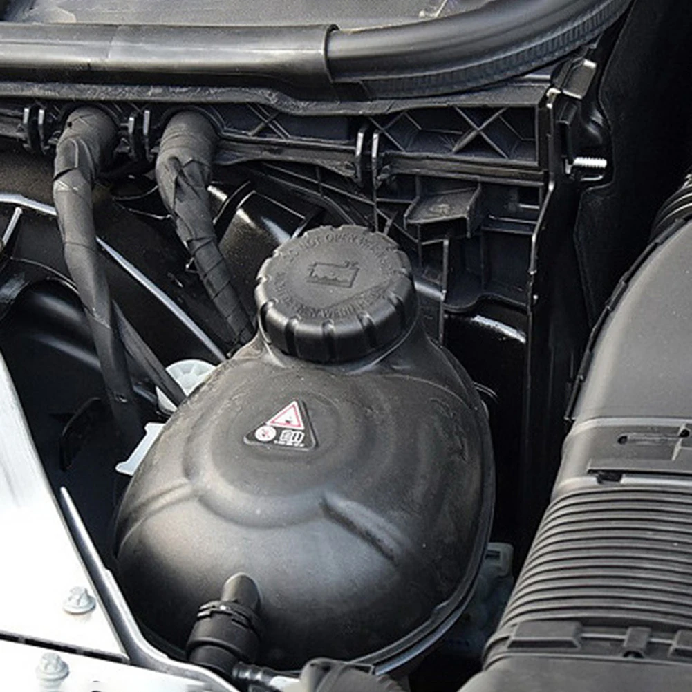 

Крышка расширительного бачка охлаждающей жидкости радиатора автомобиля 2105010615 Крышка резервуара охлаждающей жидкости для Mercedes-Benz C E S CLA SLK GLA GLE Class