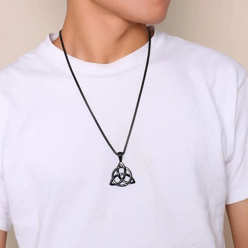 Celtic Triquetra Trinity Knot Pendant Necklace for Men Stainless Steel Chain Necklace Vintage Hip Hop Punk Party Jewelry Gift