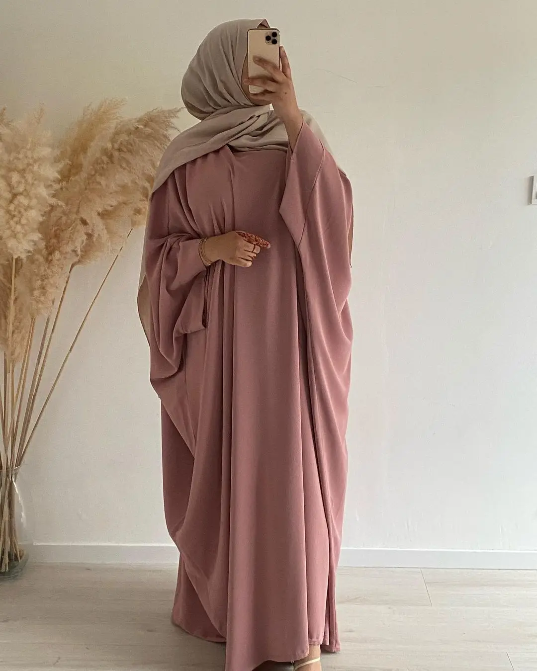 2023 New Arrival Mulsim Women Batwing Abaya Kimono Fashion Dress Hijab Ramadan Prayer Canada Eid Prayer Robe Turkey Dubai Kuftan