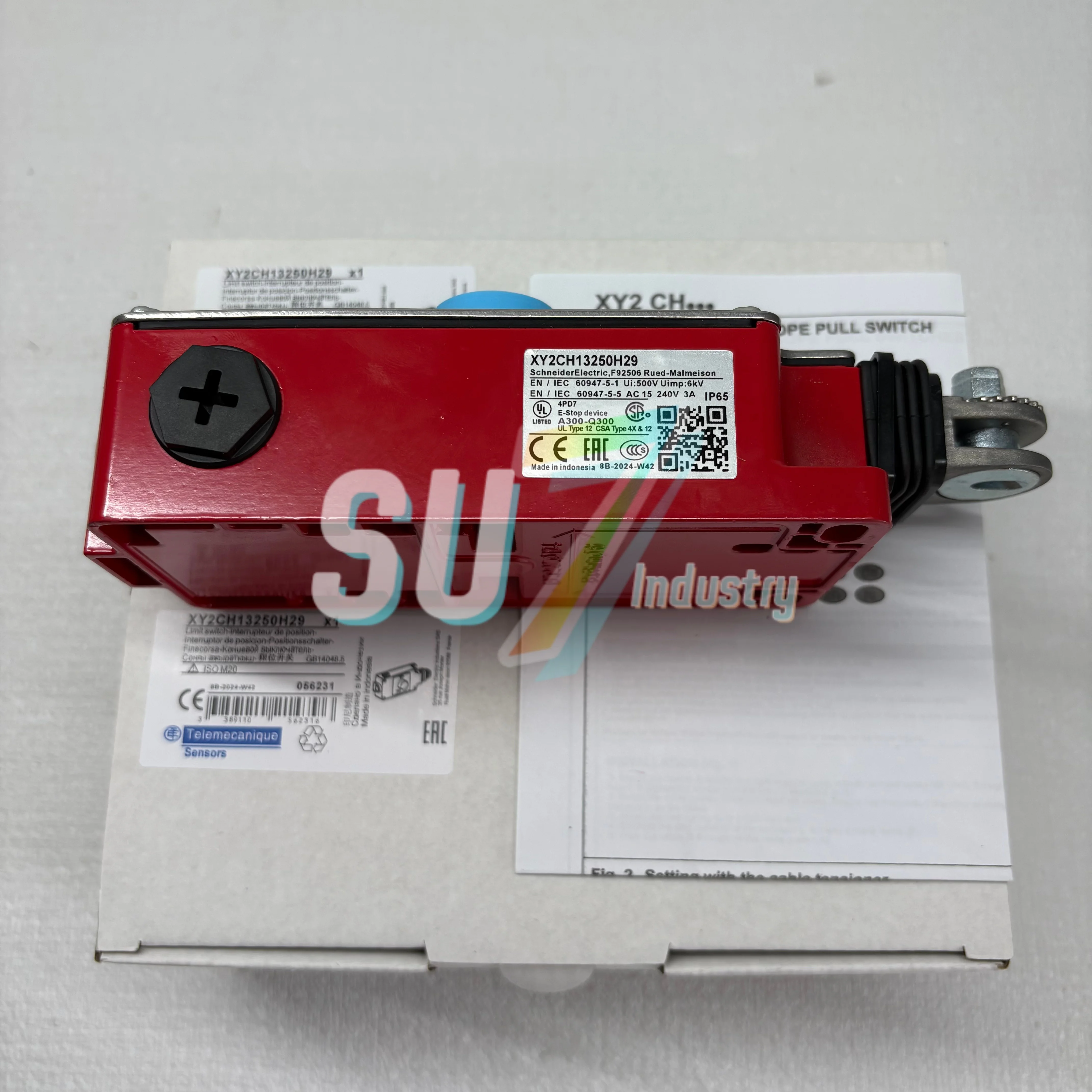 

XY2CH13250H29 Тросовый выключатель аварийной остановки, новый, оригинал