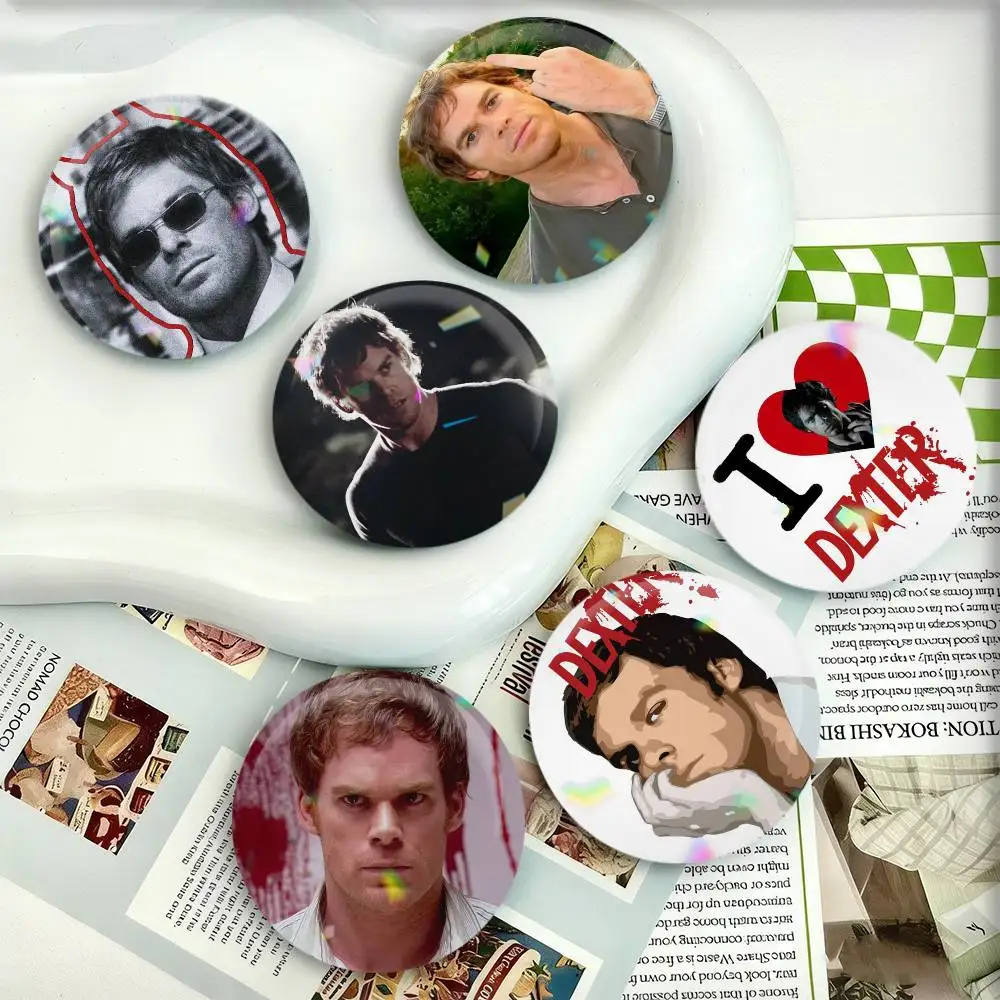 D-Dexter Morgan Badges 25 32 44 58 75 mm Round Fans Collect Friends Gifts Brooch Souvenir