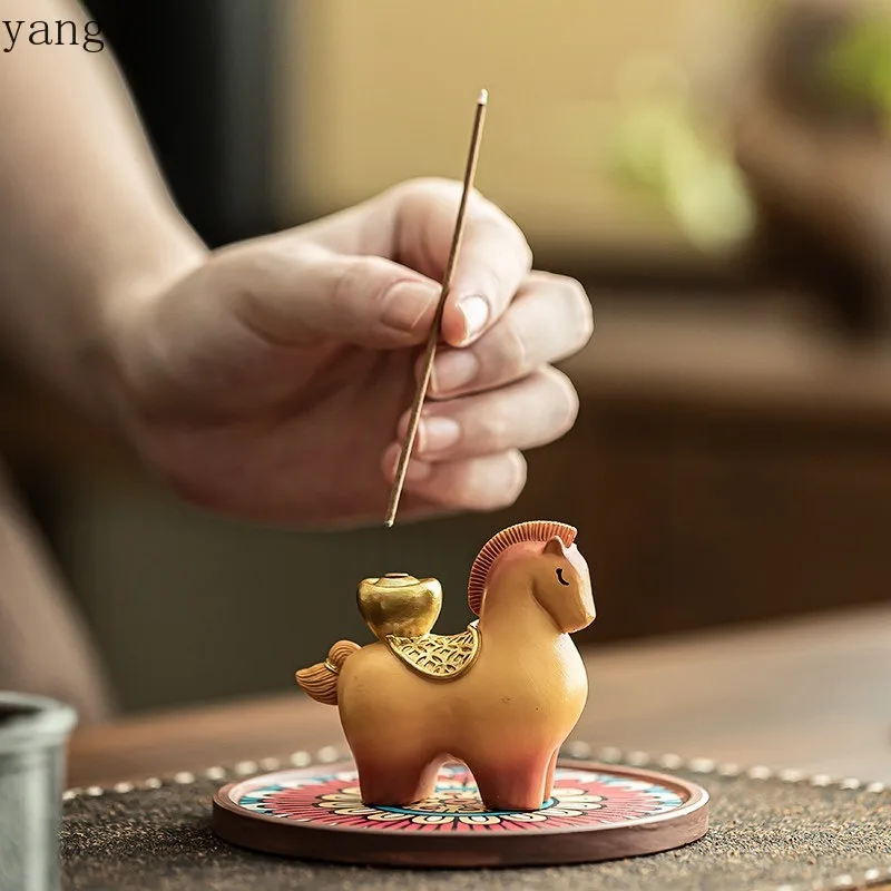 CX New Year's gift national tide is a rich horse with money and fragrance ornaments