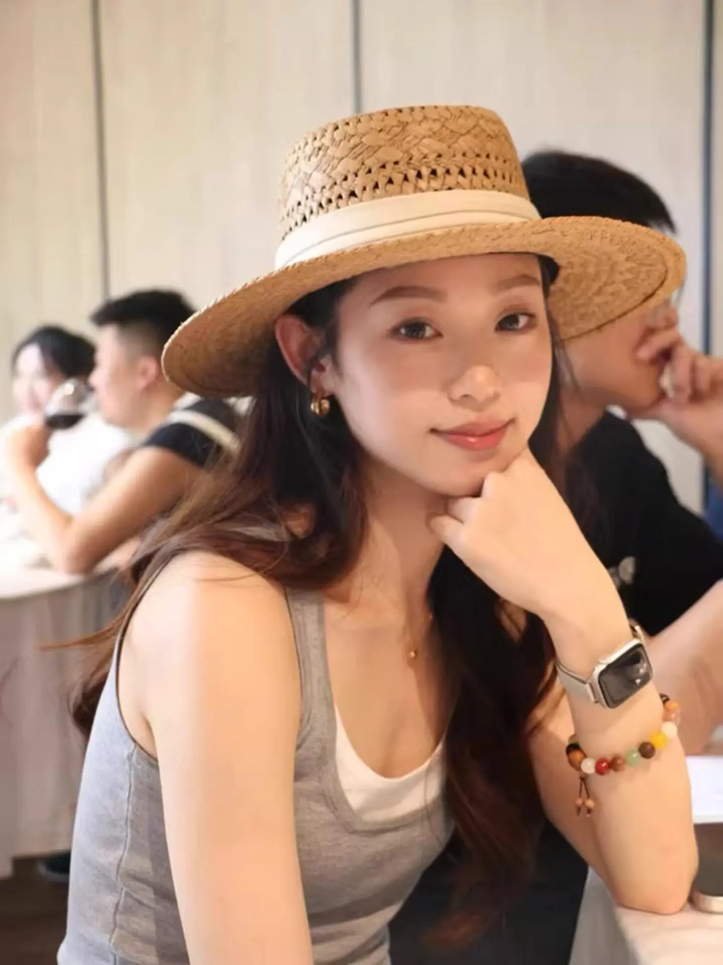 French old money wind hollow straw hat women's summer seaside beach sunshade sunscreen UV protection flat top gift hat