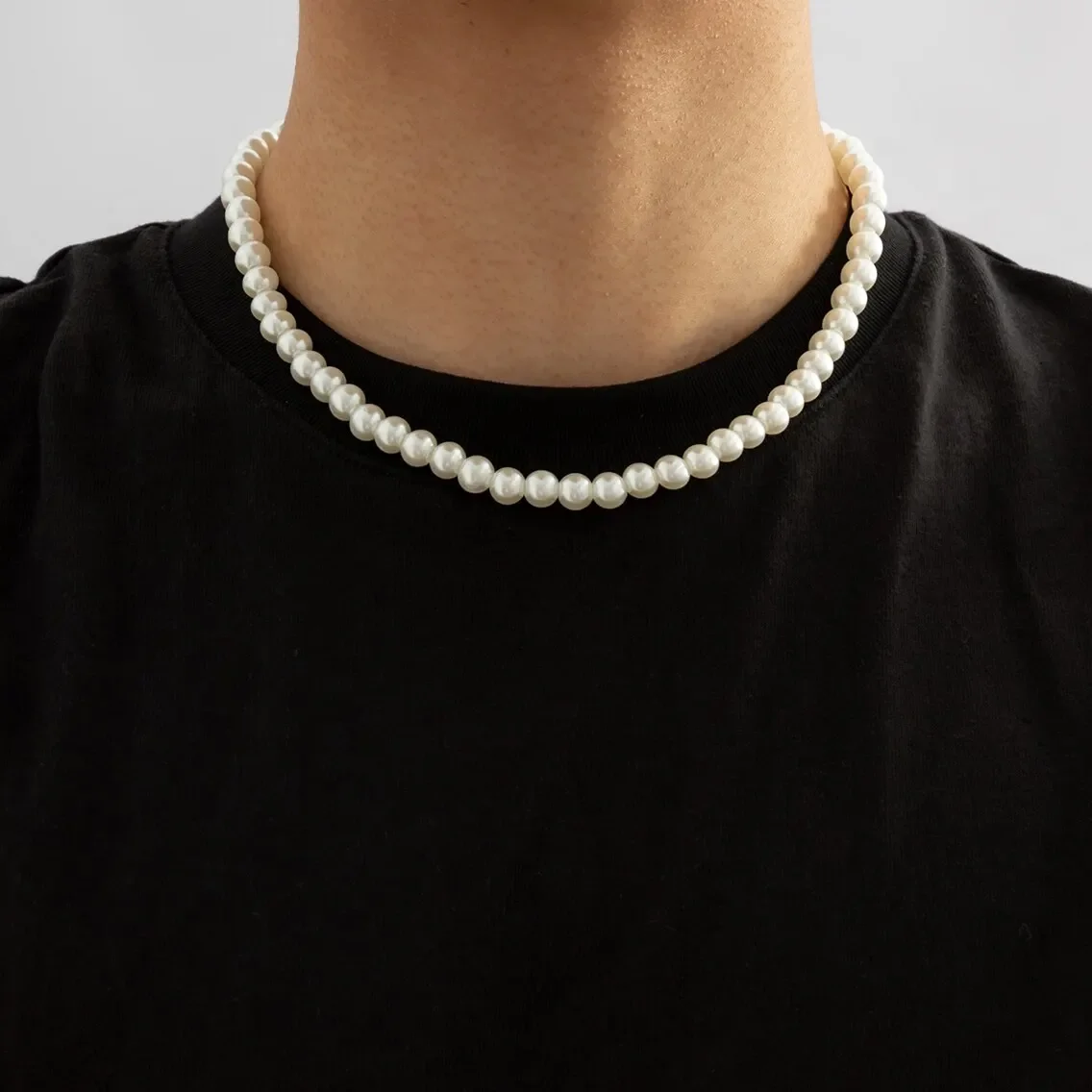 

Simple Imitation-Pearl Beaded Short Choker Necklace for Men Trendy White Beaded Chains on Neck Accessories 2023 Fashion Jewelry
