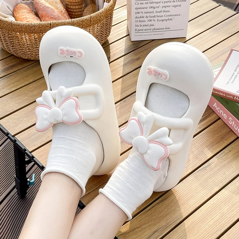 Bow tie toe slippers for women\'s summer indoor use, anti slip thick soled, cute princess girl heart sandals EVA outdoor