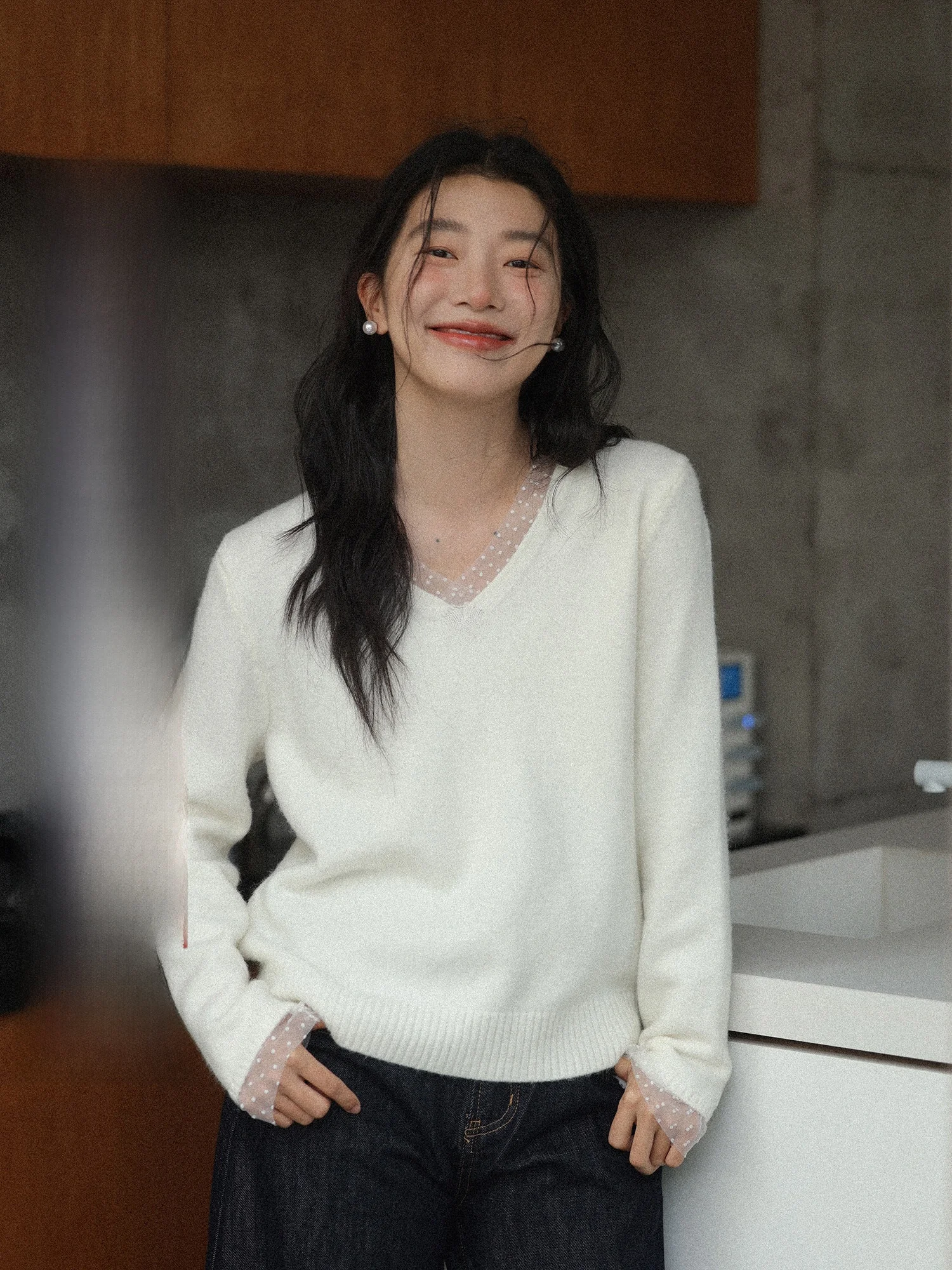 

Loose Long Sve V-Ne Knitted irt Women's Summer Inner Wear Lazy Sle White Me Splicing Top French Sle Loose Fit