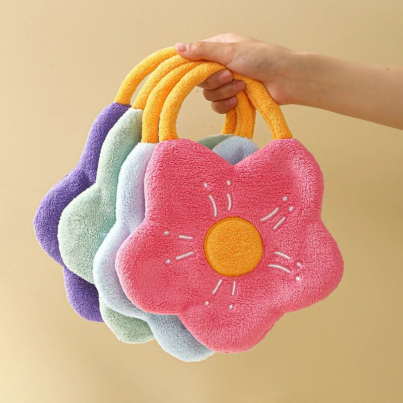 

Quick Dry Hand Towels Coral Fleece Wipe Handkerchief Kitchen Bathroom Absorbent Dishcloth Cleaning Cloth Creative Flower Shape