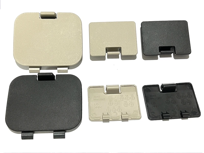 

1pcs For Mitsubishi Pajero V73 V93 V97 Tailgate Interior Trim Cover Trunk Washer Fluid Filler Cap