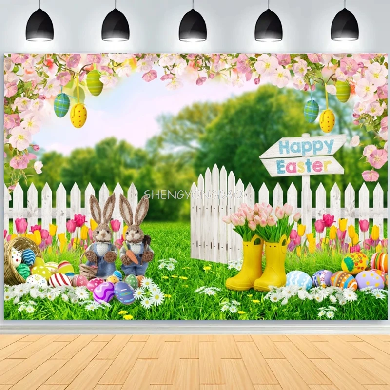 Verde primavera dia de páscoa jardim fotografia pano de fundo coelhos ovos coloridos coelho flor porta de madeira fundo retrato do bebê banner