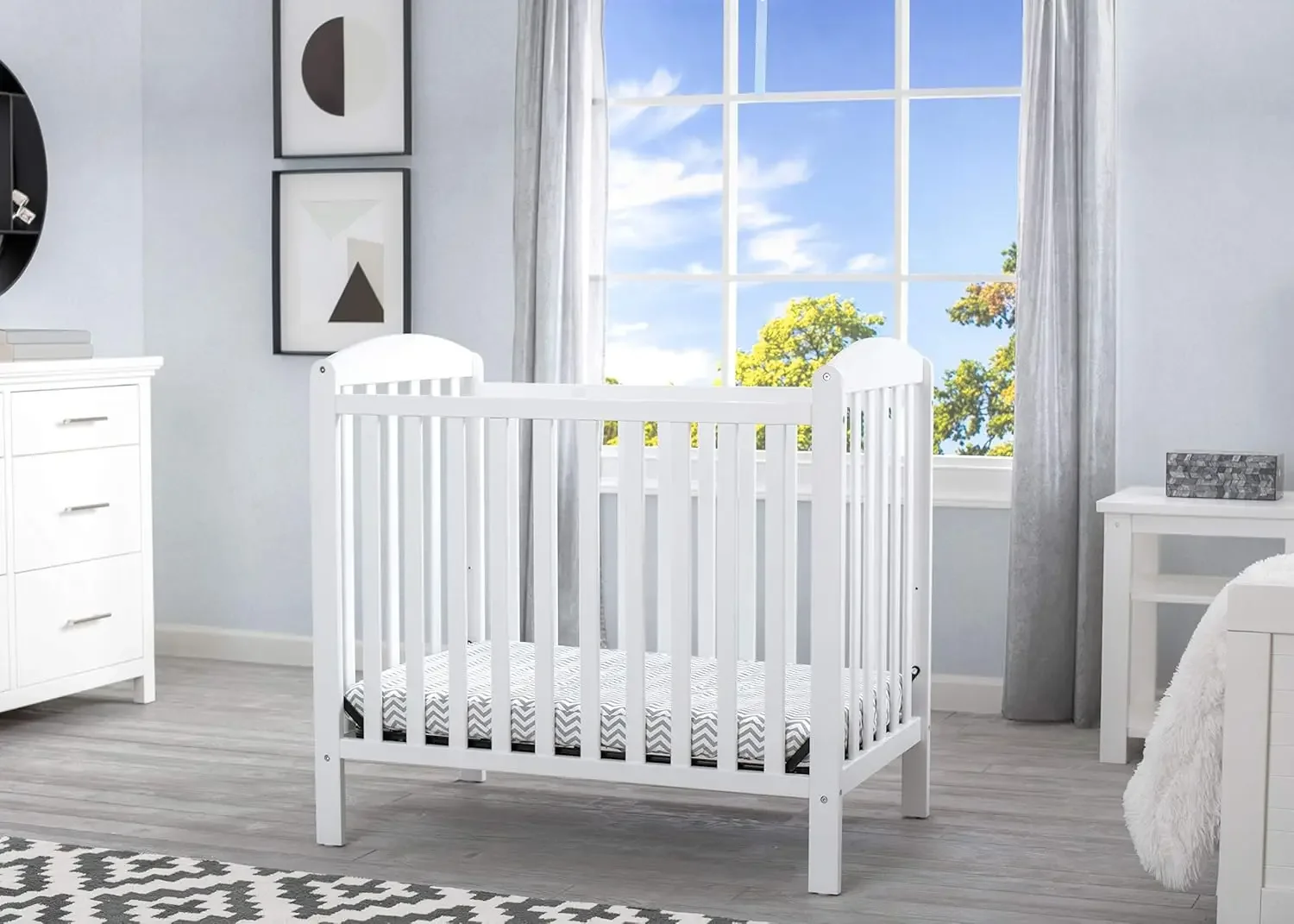 Children Emery Mini Convertible Baby Crib with 2.75-inch Mattress, Bianca White