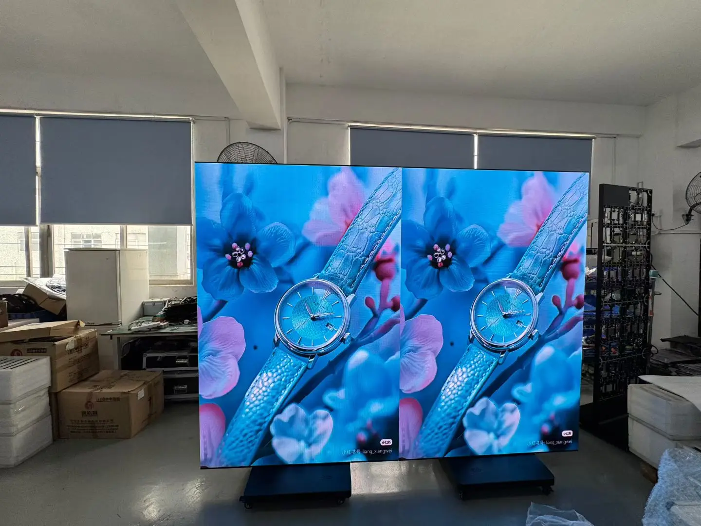 Customized Waterproof LED DisplayGQY P4 Floor Standing LED Poster For Exhibition Hall Brand Introduction Wall With High Resoluti