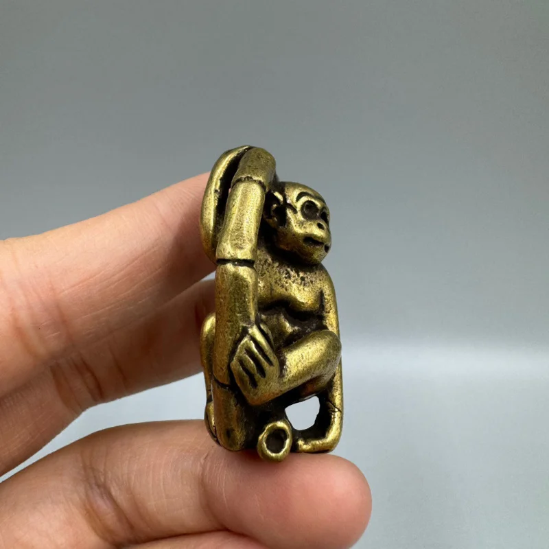 Copper Monkey Small Ornaments Brass Carving Animal Small Pendant Vintage Bronze Antique