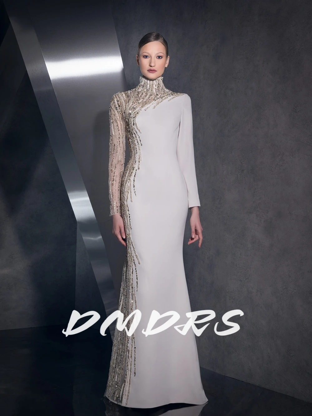 

Couture-Inspired Beaded Sequined Evening Dress Modern High Neckline Mermaid Prom Gown Elegant Long Sleeves Customized Wear