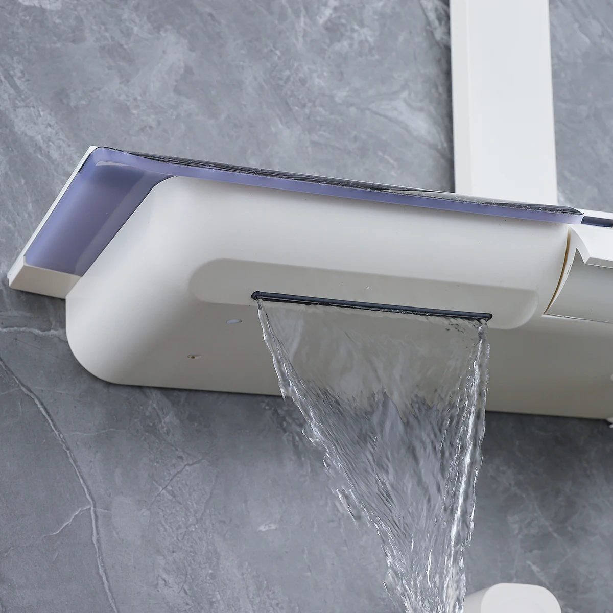 Ambient Lighting Hot Cold Digital Bathroom Shower System Back Spa Waist Spray Digital Bathroom Shower Set Rainfall Shower Head